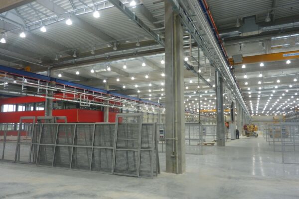 Uvnitř budovy - Vladimír Montag - stavební dozor Brno